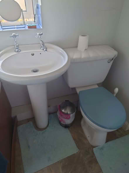 Photo of free Various Bathroom Fixtures (Penrith CA11) #2