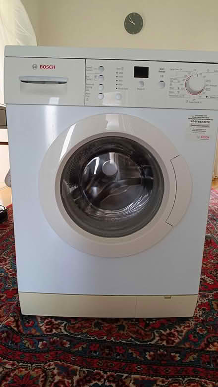 Photo of free Washing machine - old but working (Near Church of Saint Mary KT4) #1