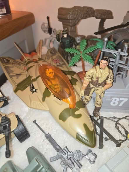 Photo of free Children's Military themed toys (Moreton CH46) #2