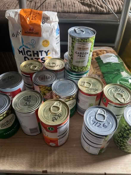 Photo of free Tinned veg oats and pasta (Le67) #1