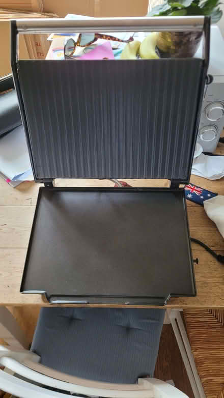 Photo of free Professional grill and sandwich press (Richmond TW10) #2