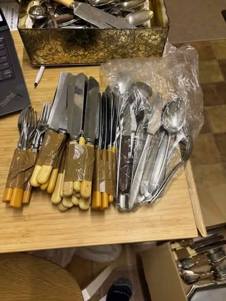 Photo of free flatware and silverware (Eltham SE9 1DZ) #1