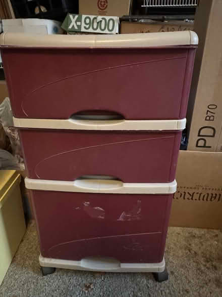 Photo of free plastic storage unit (Oakhurst North (Aurora)) #2