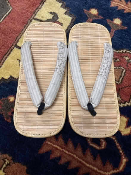Photo of free Traditional Japanese slippers (West Green N15) #1