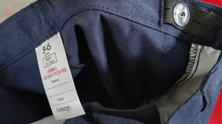 Photo of free Age 5-6, school shorts ×2 (Shipley) #2