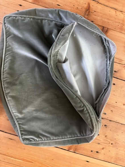 Photo of free X Large green velvet cushion cover (SE11) #1