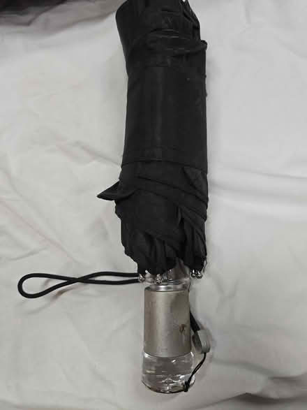 Photo of free Collapsible umbrella (Woodridge) #1