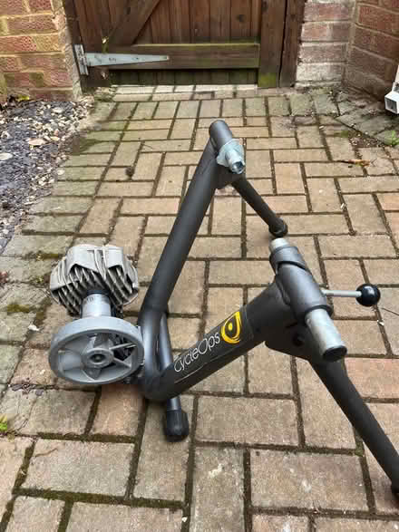 Photo of free Turbo trainer (Crowthorne RG45) #1