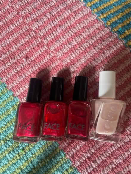 Photo of free 4 nailpolish (Sunset park) #1