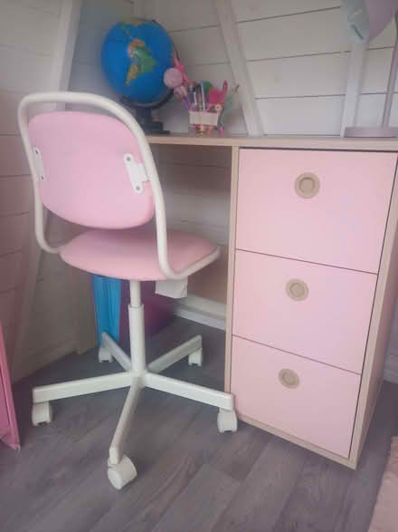 Photo of free Childs 3 drawer desk. (Hadleigh SS7) #1