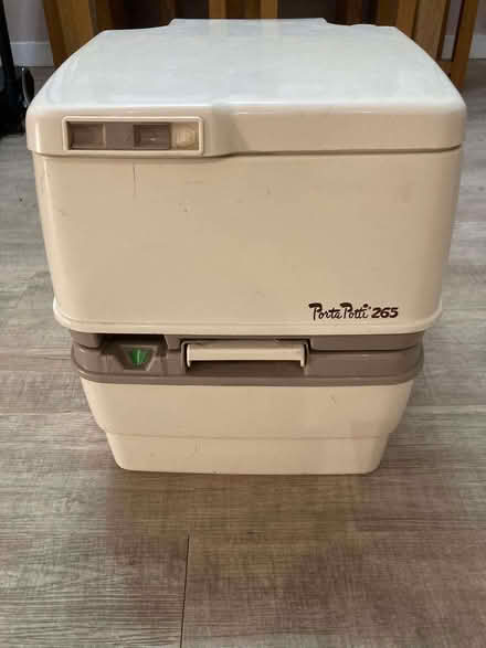 Photo of free Porta Potti 265 (Inchinnan PA8) #1