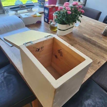 Photo of free Wooden box (Old Coulsdon CR5) #2