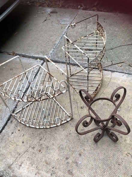 Photo of free small garden/plants display things (Sprowston NR7) #1