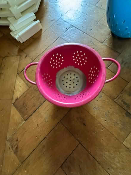 Photo of free Small colander/ sieve (Isleworth TW7) #2