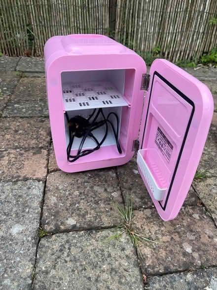 Photo of free Mon Cook small fridge (Shippon OX14) #1