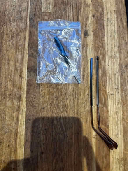 Photo of free Spare arms for glasses / sunglasses (Littlemore OX4 4) #1