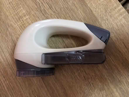 Photo of free Fabric debobbler (Jesmond NE2) #1