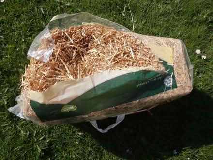 Photo of free Quantity of straw (AB12) #2