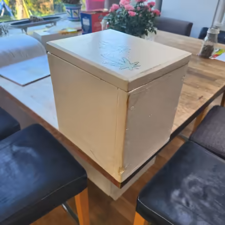 Photo of free Wooden box (Old Coulsdon CR5) #1