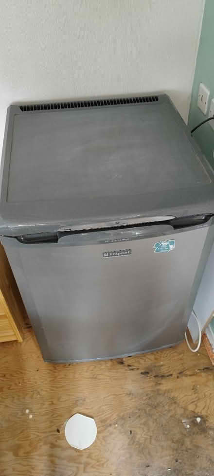 Photo of free Under counter fridge (Ln1 2et) #4