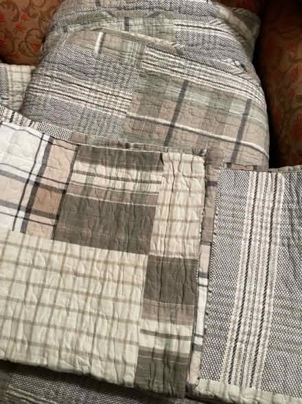 Photo of free King size comforter (West Billerica) #1