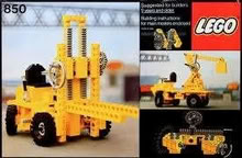 Photo of Building Block Technic Bits & Pieces (Woodhey CH42) #3