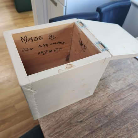 Photo of free Wooden box (Old Coulsdon CR5) #3