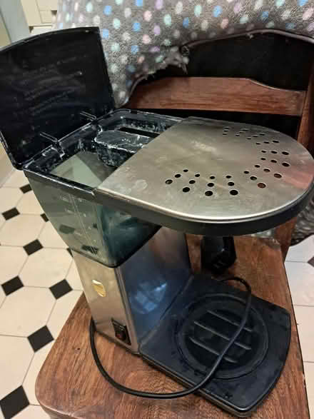 Photo of free Coffee machine (Holloway road N4) #3