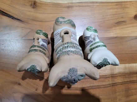 Photo of free Peruvian ceramic Pucara bulls (Harlington, LU5) #2