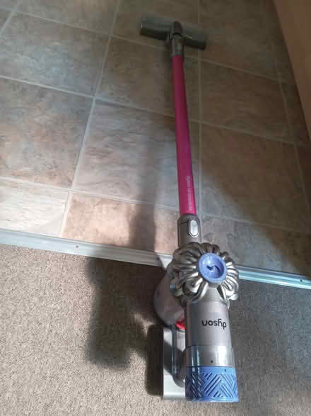 Photo of free Dyson v6 absolute (Neston CH64) #1
