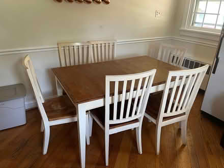 Photo of free Kitchen table and 6 chairs (Malvern) #1