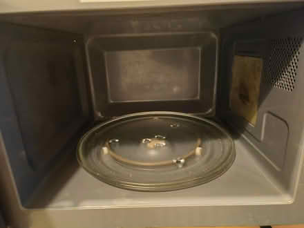 Photo of free Delonghi Microwave (W6) #2