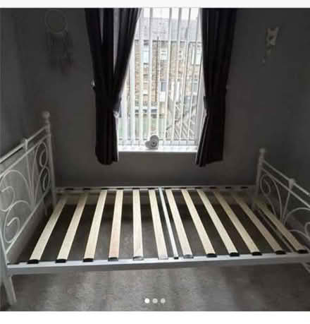 Photo of free Single bed (Manningham BD9) #1