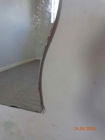 Photo of free Two mirrors (Stocker Flat DE24) #2