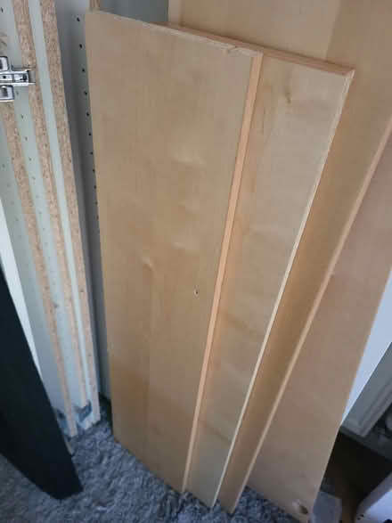 Photo of free Possibly Shelves (Elm farm aylesbury HP21) #3