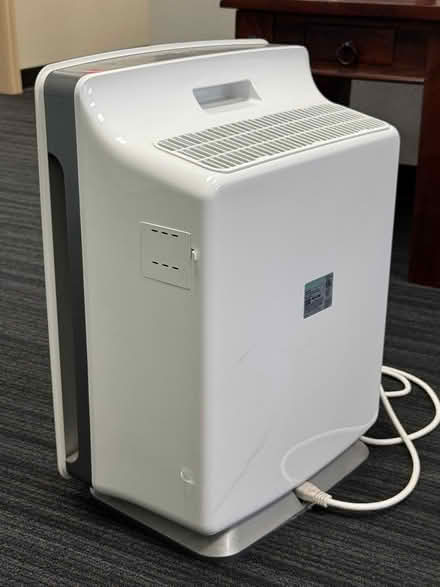 Photo of free Alen HEPA Air Purifier (Fountain Vly, Heil & Bushard) #2