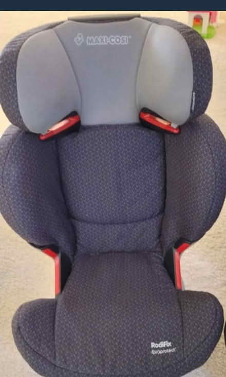 Photo of free Booster seat (Aller Cross EX15) #3
