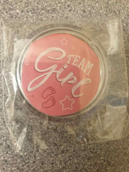 Photo of free Gender reveal badges x11 (Silver st, N18) #3