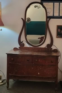 Photo of free Dresser with mirror (North side of Elmhurst) #1