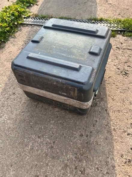 Photo of free Plastic box, hinged, 2 clasps (Breadstone GL13) #2