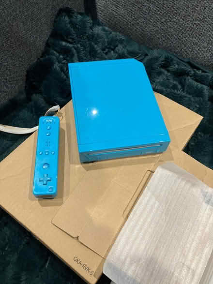 Photo of free Nintendo wii (Adamsdown CF24) #3