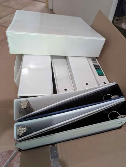 Photo of free Three ring binders (Sunnyvale near Fremont & Mary) #3