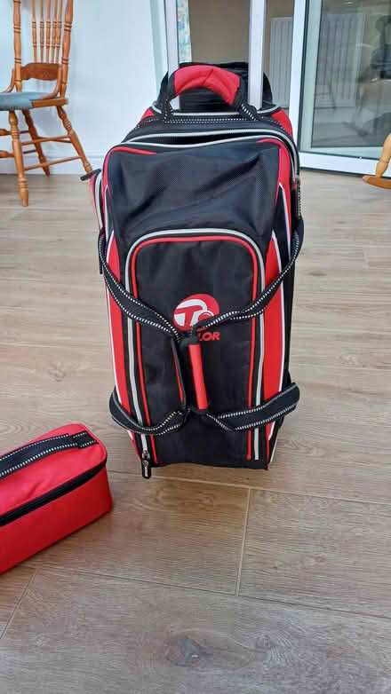 Photo of free Lawn Green Bowls Bag (surbiton KT6) #1