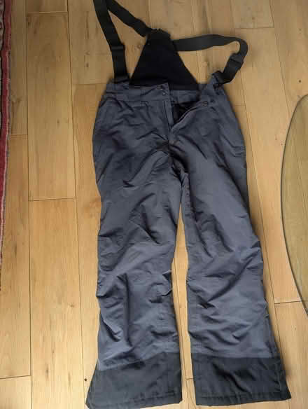 Photo of free Children's ski trousers/salopettes (Grange EH9) #4