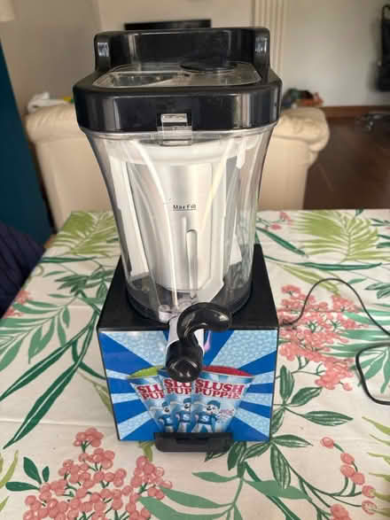 Photo of free Slush Puppie Slushie Maker (Weybridge) #2