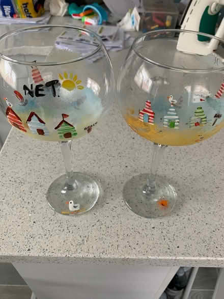 Photo of free 2 gin glasses beach theme (Emsworth) #1