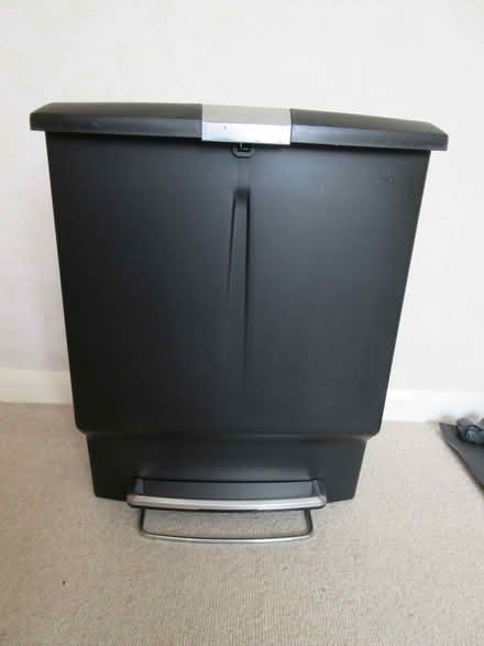 Photo of free Simple Human Pedal Bin (Rainham RM13) #1