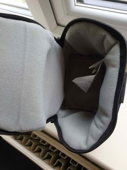 Photo of free Manfrotto camera pouch (Radford Semele CV31) #3
