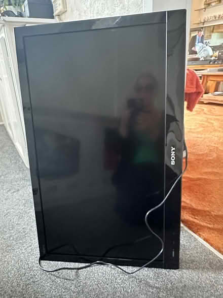 Photo of free Sony Bravia LED 32 inch TV (Crosby) #3