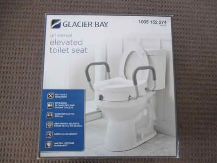 Photo of free Elevated Toilet Seat (casselberry) #1